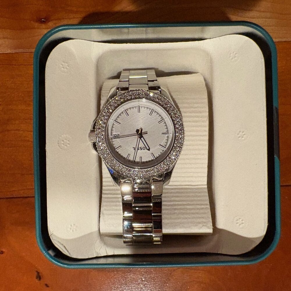 Fossil AM455 Round CZ Ladies Steel Watch